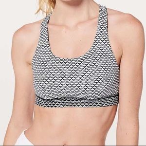 BNWT Lululemon Sports Bra ✨